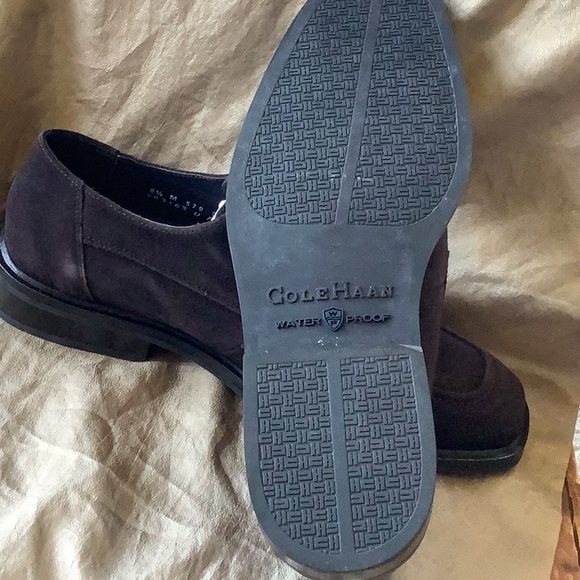 Cole Hahn Brown Suede Shoes - Men’s 8.5 - Picture 2 of 5